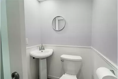 201 5th Street, Providence, RI 02906 - Photo 14