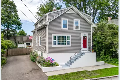 201 5th Street, Providence, RI 02906 - Photo 2