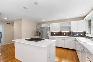 9 Eagle Nest Dr, Lincoln, RI 02865 - Photo 12