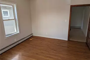 61 Utton Ave, Pawtucket, RI 02860 - Photo 12