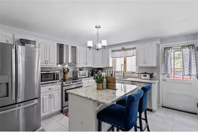 74 Youngs Avenue, West Warwick, RI 02893 - Photo 8