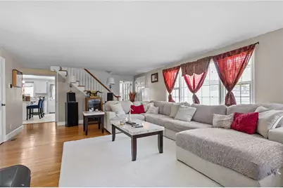 74 Youngs Avenue, West Warwick, RI 02893 - Photo 4