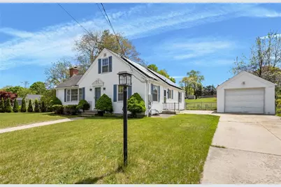74 Youngs Avenue, West Warwick, RI 02893 - Photo 26