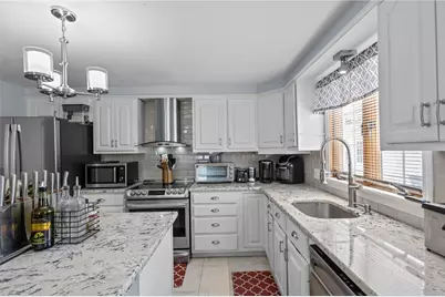 74 Youngs Avenue, West Warwick, RI 02893 - Photo 6