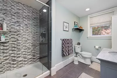 26 Paterson Street, Providence, RI 02906 - Photo 16