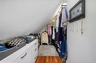 26 Paterson St, Providence, RI 02906 - Photo 26