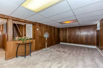 244 Gentian Avenue, Providence, RI 02804 - Photo 32