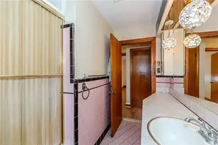 244 Gentian Ave, Providence, RI 02804 - Photo 18