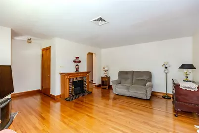 244 Gentian Avenue, Providence, RI 02804 - Photo 6