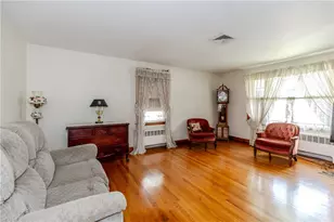 244 Gentian Ave, Providence, RI 02804 - Photo 4