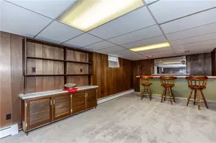 244 Gentian Ave, Providence, RI 02804 - Photo 34