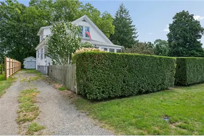 29 Howland Avenue, Jamestown, RI 02835 - Photo 42