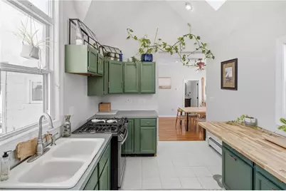 11 Heights Avenue, Warwick, RI 02889 - Photo 4