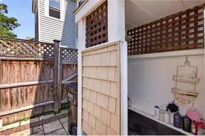 26 Lee Avenue, Newport, RI 02840 - Photo 6