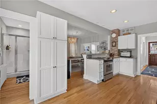 26 Lee Ave, Newport, RI 02840 - Photo 14