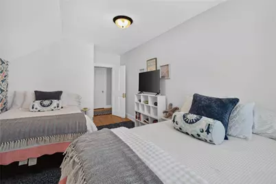26 Lee Avenue, Newport, RI 02840 - Photo 32
