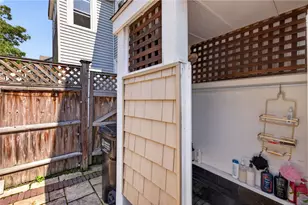 26 Lee Ave, Newport, RI 02840 - Photo 6