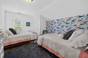 26 Lee Ave, Newport, RI 02840 - Photo 32