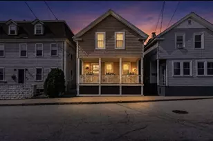 26 Lee Ave, Newport, RI 02840 - Photo 1