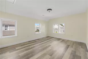 295 Magnolia St, Cranston, RI 02910 - Photo 8
