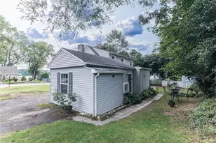 1149 Greenwich Ave, Warwick, RI 02886 - Photo 42