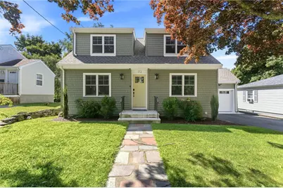 172 Bayview Avenue, Bristol, RI 02809 - Photo 2