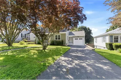 172 Bayview Avenue, Bristol, RI 02809 - Photo 38