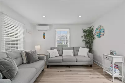 13 Sherman Street #3, Newport, RI 02840 - Photo 2