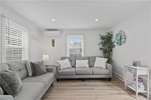13 Sherman St, Newport, RI 02840 - Photo 2