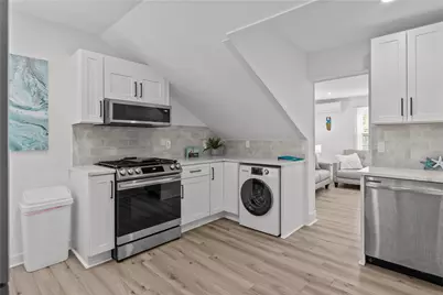 13 Sherman Street #3, Newport, RI 02840 - Photo 12