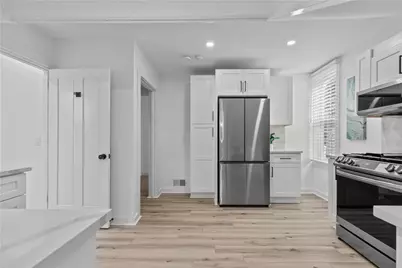 13 Sherman Street #3, Newport, RI 02840 - Photo 4