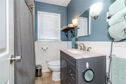 11 Metropolitan Road, Providence, RI 02908 - Photo 18