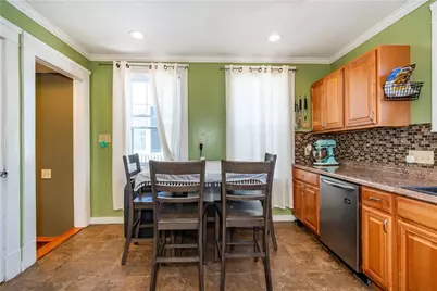 11 Metropolitan Road, Providence, RI 02908 - Photo 14