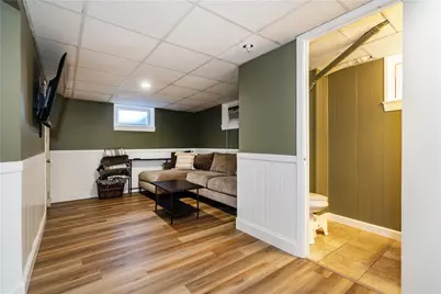 11 Metropolitan Road, Providence, RI 02908 - Photo 28