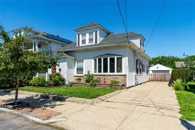 11 Metropolitan Road, Providence, RI 02908 - Photo 2