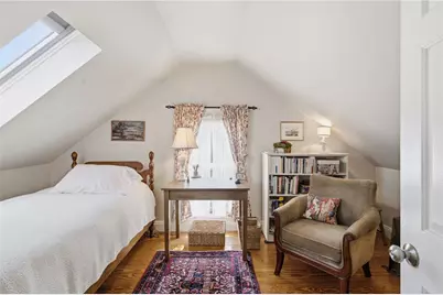 6 Brooks Avenue, Newport, RI 02840 - Photo 24