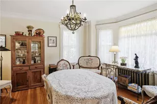 6 Brooks Ave, Newport, RI 02840 - Photo 12