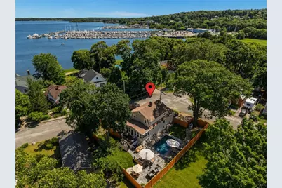 1 Staples Avenue, Warwick, RI 02886 - Photo 4