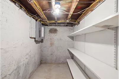 185 Vermont Avenue, Providence, RI 02905 - Photo 38