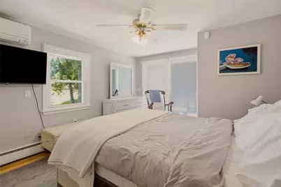 10 Kerins Terrace, Newport, RI 02840 - Photo 20