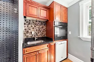 186 California Ave, Providence, RI 02905 - Photo 10