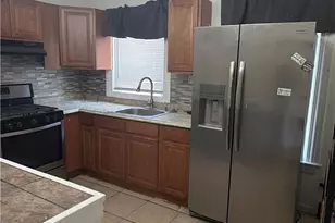 228 Baker St, Providence, RI 02905 - Photo 4