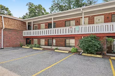 569 Smithfield Road #9, North Providence, RI 02904 - Photo 1