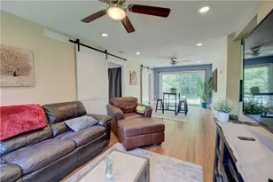 535 Ten Rod Rd, North Kingstown, RI 02852 - Photo 14