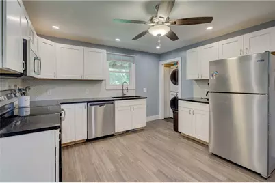 535 Ten Rod Road #B, North Kingstown, RI 02852 - Photo 10