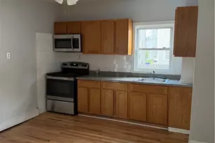 26 Frederick St, Providence, RI 02908 - Photo 4
