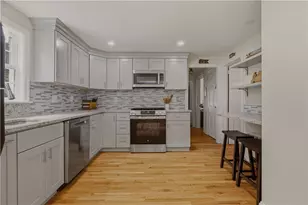 26 Roberta Dr, Barrington, RI 02806 - Photo 8
