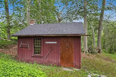 1475 Somerset Avenue, Dighton, MA 02715 - Photo 32