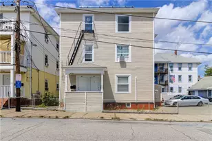 28 Magnolia St, Pawtucket, RI 02860 - Photo 16