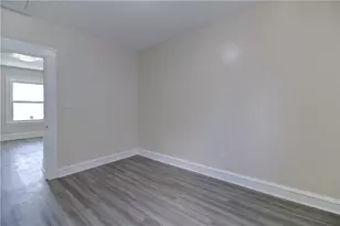 28 Magnolia St, Pawtucket, RI 02860 - Photo 12